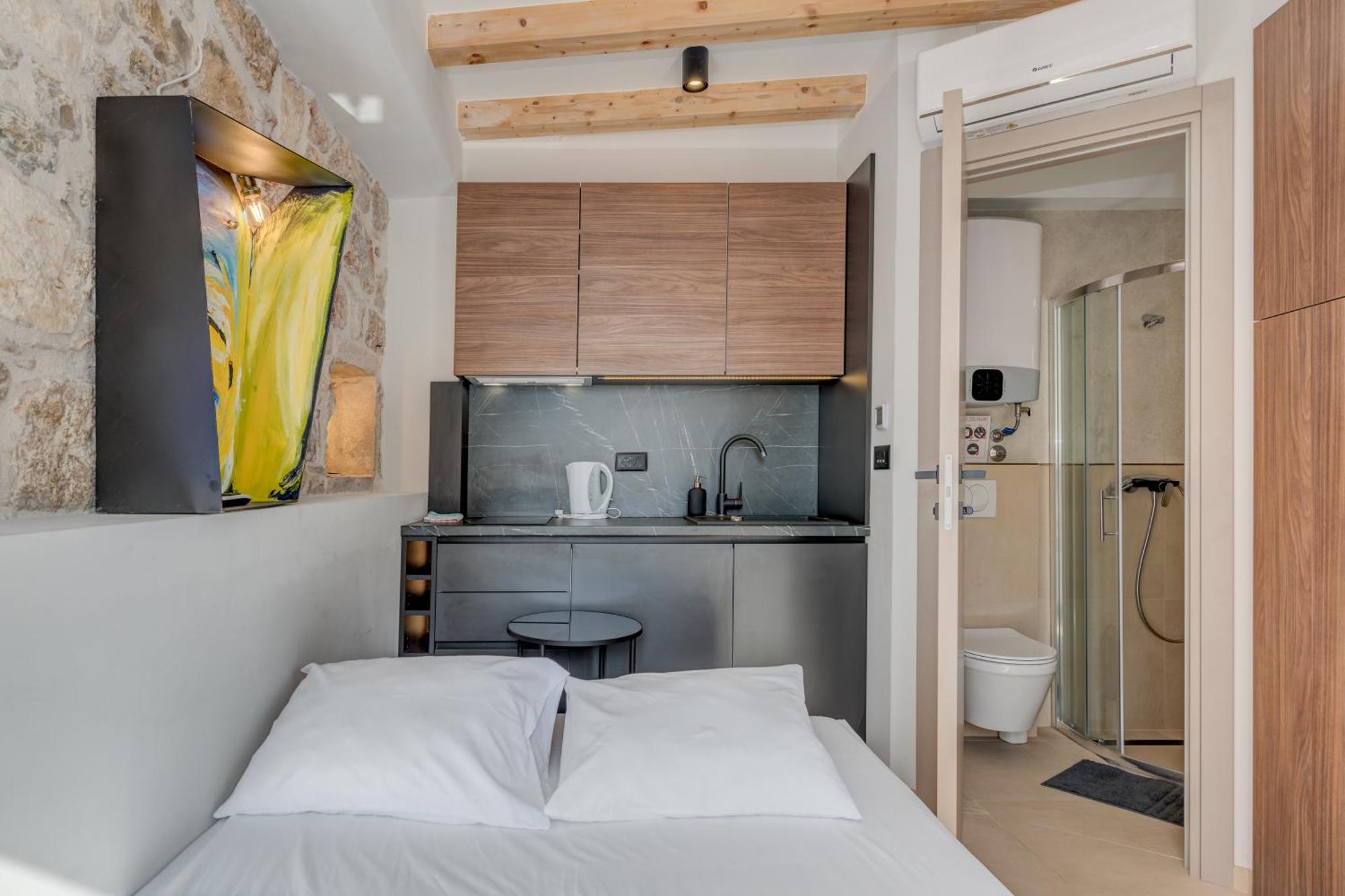 Apartamento Tiny Secret House Komiža Exterior foto
